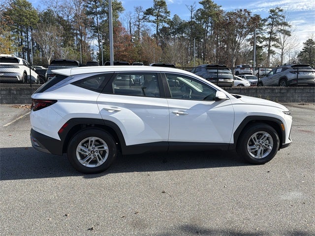 2025 Hyundai TUCSON SE
