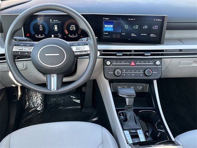 2025 Hyundai TUCSON SE