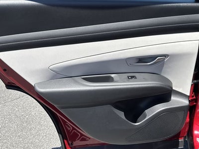 2026 Hyundai TUCSON SE FWD