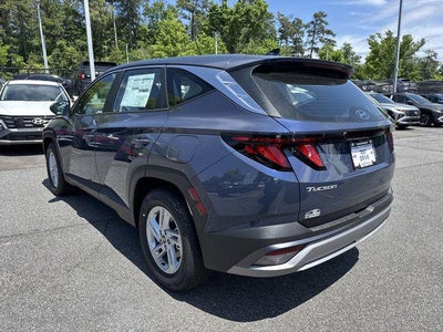 2026 Hyundai TUCSON SE FWD