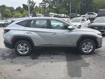 2026 Hyundai TUCSON SE FWD