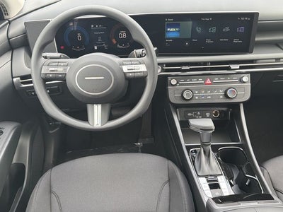 2026 Hyundai TUCSON SE FWD