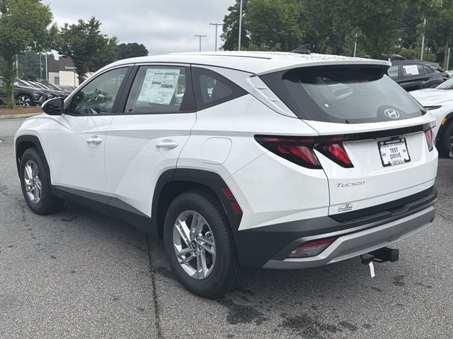 2026 Hyundai TUCSON SE FWD