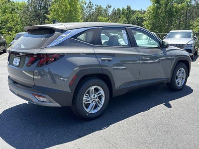 2026 Hyundai TUCSON SE FWD