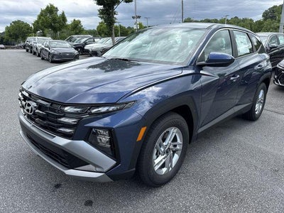 2026 Hyundai TUCSON SE FWD