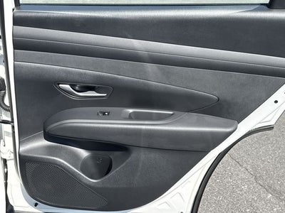 2026 Hyundai TUCSON SE FWD