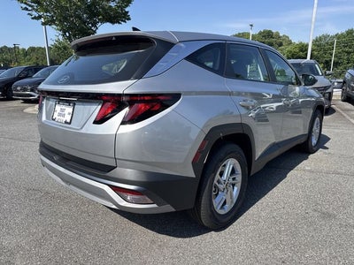 2026 Hyundai TUCSON SE FWD