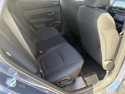 2026 Hyundai TUCSON SE FWD