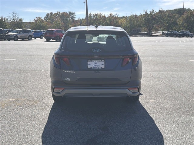 2026 Hyundai TUCSON SE FWD
