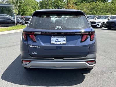 2026 Hyundai TUCSON SE FWD