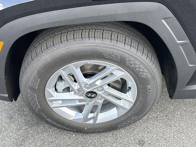 2026 Hyundai TUCSON SE FWD