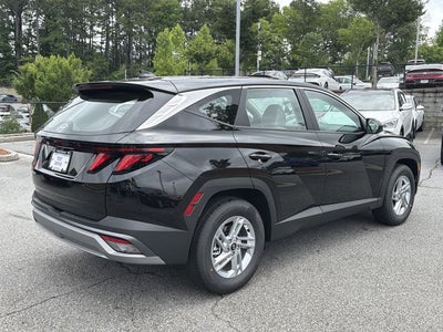 2026 Hyundai TUCSON SE FWD