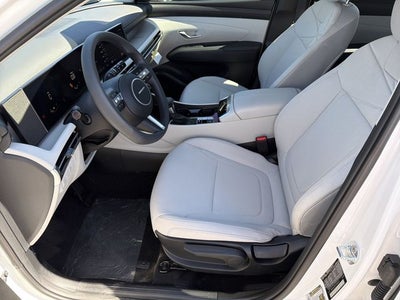 2026 Hyundai TUCSON SE FWD