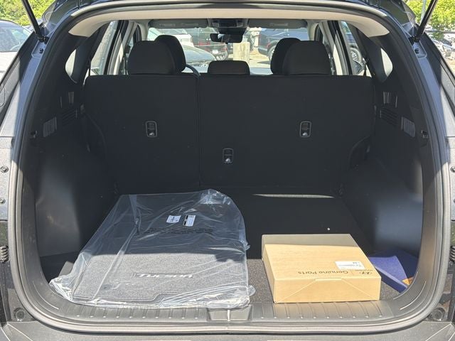 2026 Hyundai TUCSON SE FWD