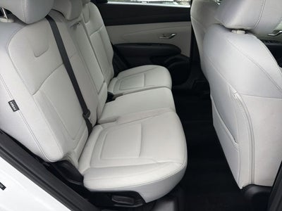 2025 Hyundai TUCSON SE