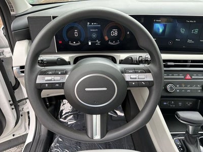 2025 Hyundai TUCSON SE