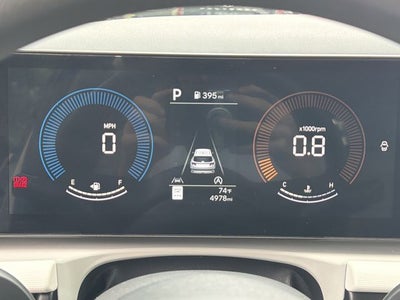 2025 Hyundai TUCSON SE