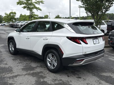 2025 Hyundai TUCSON SE