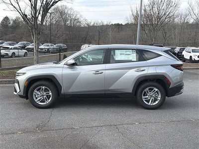 2026 Hyundai TUCSON SE FWD