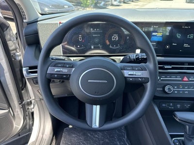 2026 Hyundai TUCSON SE FWD