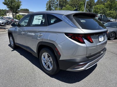 2026 Hyundai TUCSON SE FWD