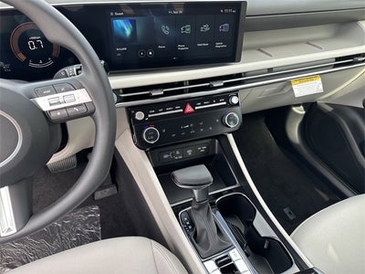 2026 Hyundai TUCSON SEL FWD