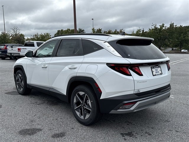 2026 Hyundai TUCSON SEL FWD