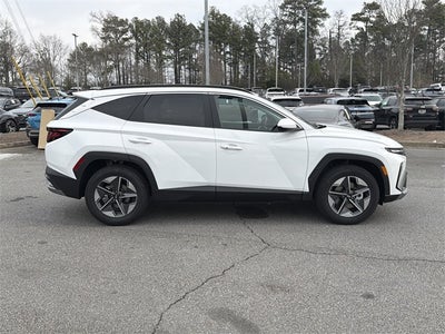 2026 Hyundai TUCSON SEL FWD