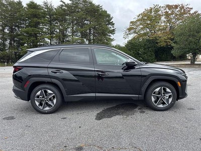 2026 Hyundai TUCSON SEL FWD