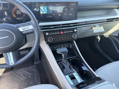 2026 Hyundai TUCSON SEL FWD