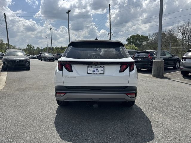 2026 Hyundai TUCSON SEL FWD