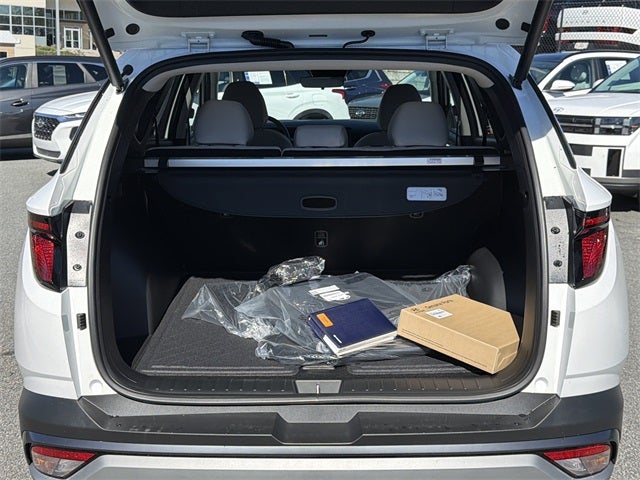 2026 Hyundai TUCSON SEL FWD