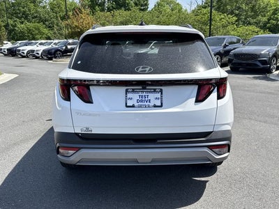 2026 Hyundai TUCSON SEL FWD