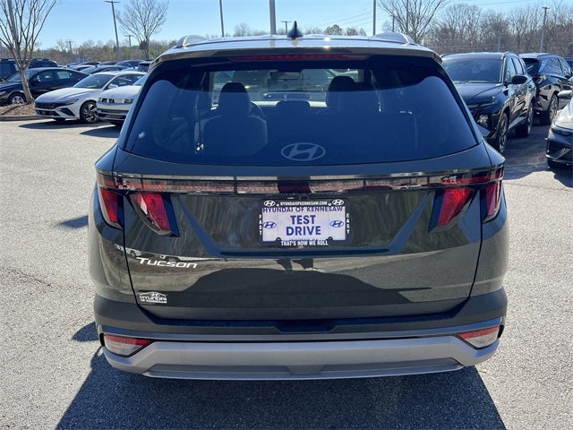 2026 Hyundai TUCSON SEL FWD