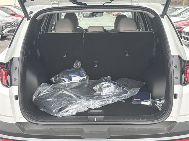 2026 Hyundai TUCSON SEL FWD