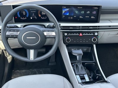 2026 Hyundai TUCSON SEL FWD