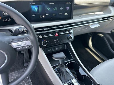 2026 Hyundai TUCSON SEL FWD