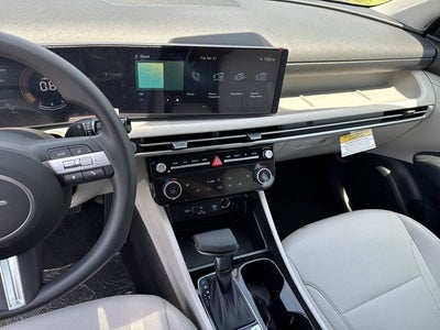 2026 Hyundai TUCSON SEL FWD