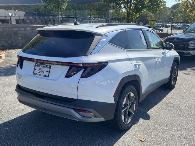 2026 Hyundai TUCSON SEL Premium FWD