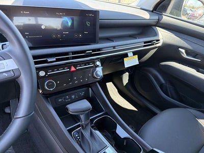 2026 Hyundai TUCSON SEL Premium FWD