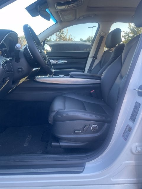 2024 Genesis GV70 2.5T