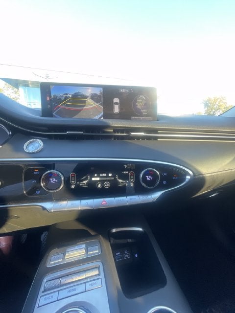 2024 Genesis GV70 2.5T