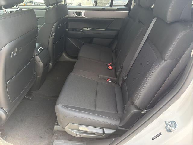 2027 Hyundai SANTA FE HYBRID SE