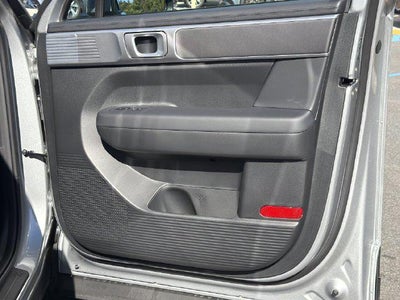 2027 Hyundai SANTA FE SE FWD