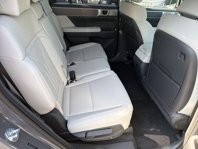 2027 Hyundai SANTA FE SEL FWD