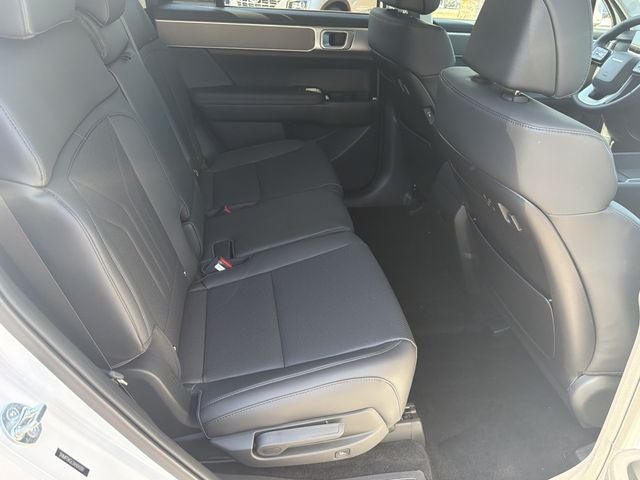 2027 Hyundai SANTA FE SEL FWD