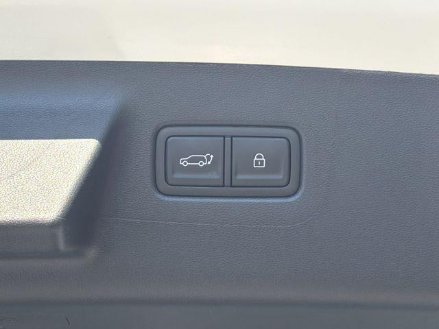 2027 Hyundai SANTA FE SEL FWD