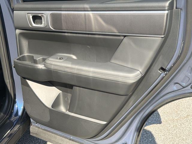 2027 Hyundai SANTA FE SEL FWD