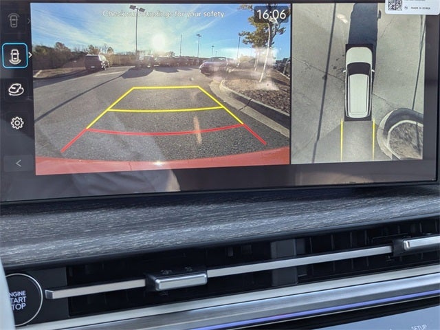 2025 Hyundai SANTA FE Limited FWD