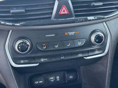 2019 Hyundai SANTA FE SE